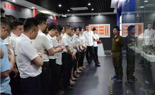 實戰(zhàn)實操|雅駿瓷磚開展消防演練，關注消防安全！ 駿善俊美 雅駿瓷磚 2019-06-13 09:07